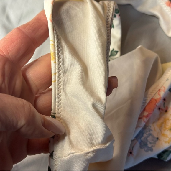 O'Neill Rockley Arabella Floral Bikini Bottom size SMALL medium coverage - Picture 5 of 9